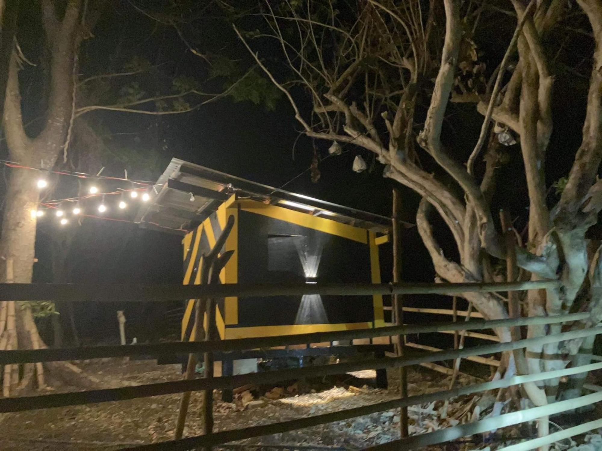 Campsarap Hostel & Resort Valencia  Екстериор снимка