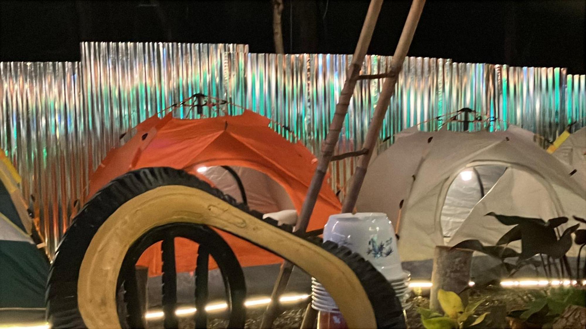 Campsarap Hostel & Resort Valencia  Екстериор снимка